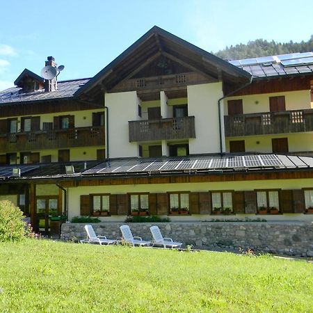 Albergo Nuoitas Forni di Sopra Zewnętrze zdjęcie