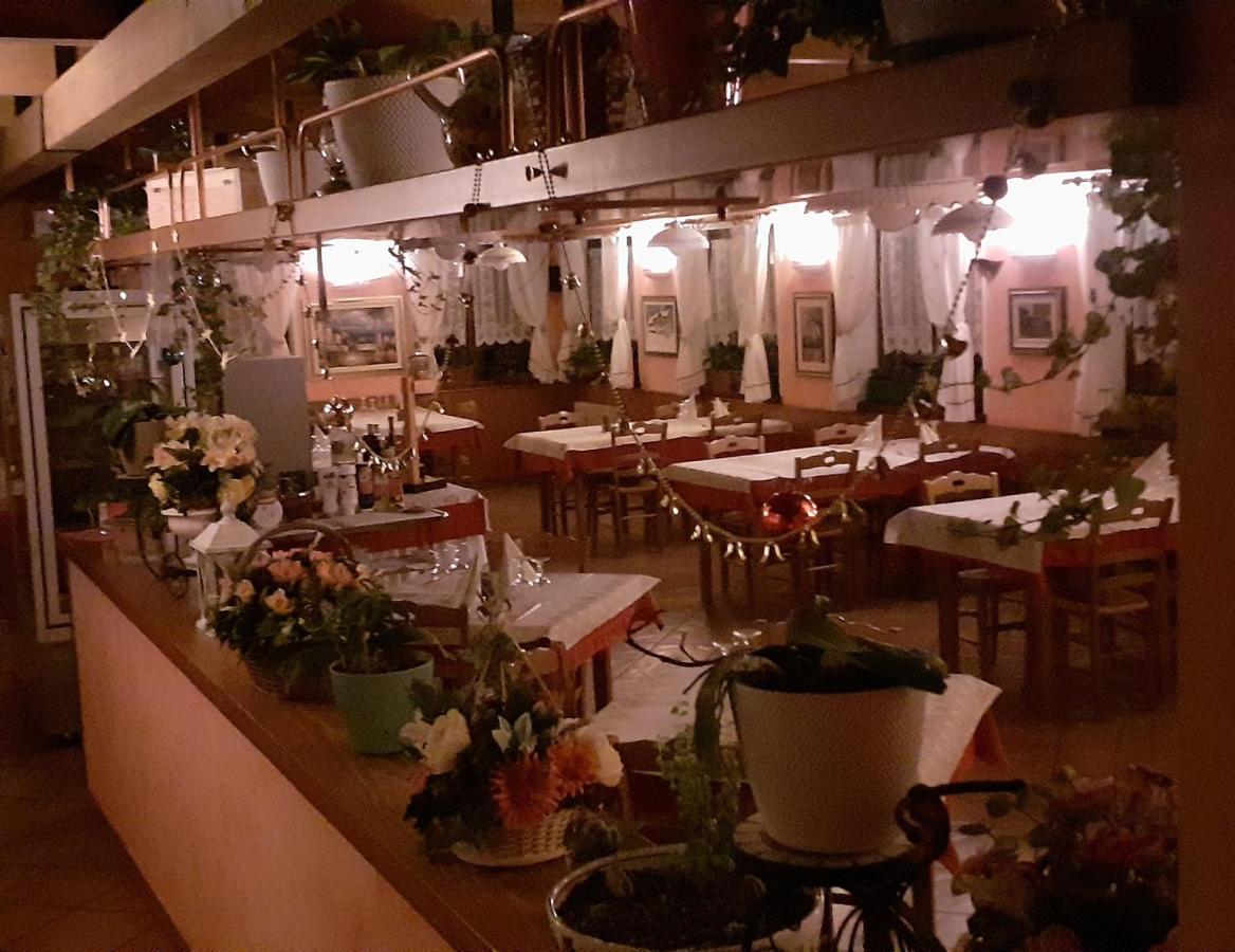 Albergo Nuoitas Forni di Sopra Zewnętrze zdjęcie
