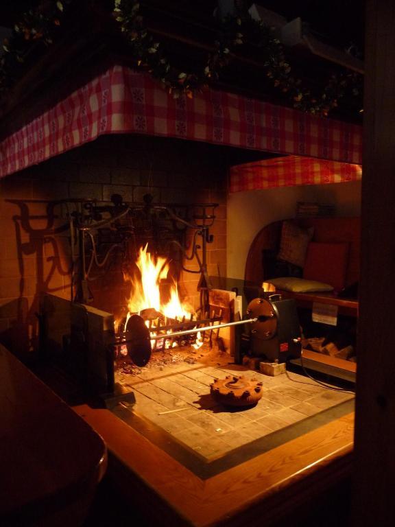 Albergo Nuoitas Forni di Sopra Zewnętrze zdjęcie
